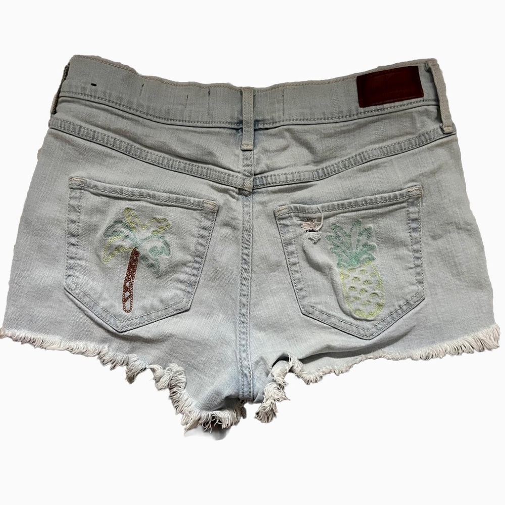 Hollister Tropical High Rise Shorts Distressed Cut-Off Style EUC 5